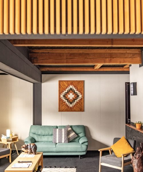 drifter myoko living room